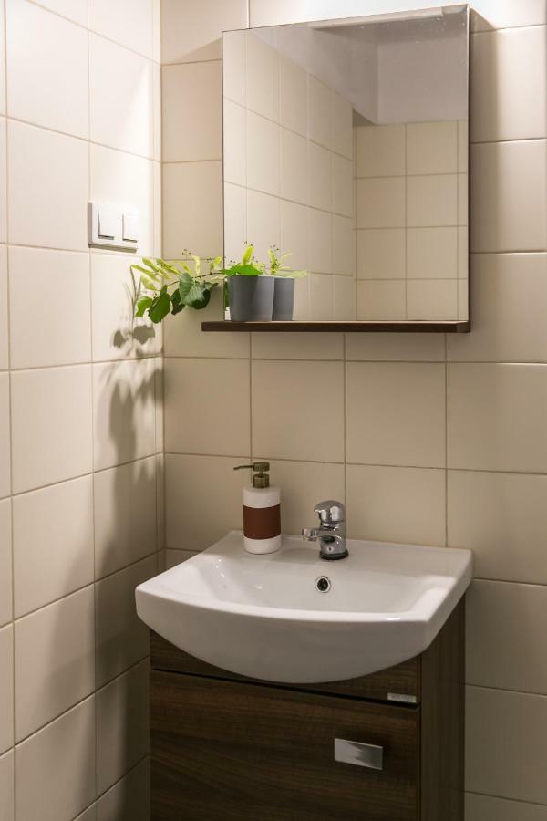 Bednarska Apartment Warschau Buitenkant foto
